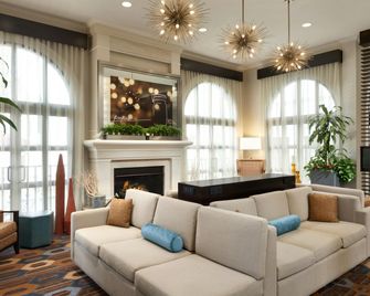 Hilton Garden Inn Cupertino - Cupertino - Area lounge