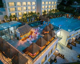 Calacatta Hotel & Resort - Yeosu