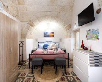 Chiarina rooms 2 - Polignano a Mare - Sovrum