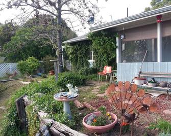 Beautiful Mountain Views, Near To Yosemite And Bass Lake - Ahwahnee - Patio