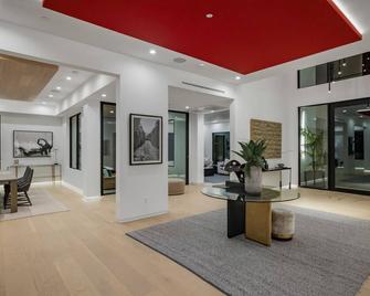 Westfall - Unparalleled Modern Luxury Estate with Infinity Pool & Spa - Encino - Lobby