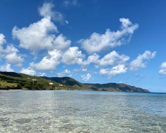 Sea and Mtn Views-Walk To Cane Bay Beach Cottage - Kingshill - Playa