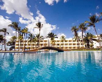 Blue Tree Towers São Luis - סאו לואיס - בריכה