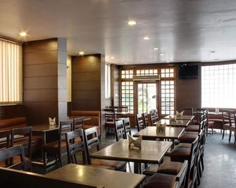 Hotel Lucky Goregaon - Mumbai - Restaurant