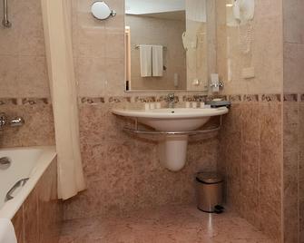 Slavyanka Hotel - Chelyabinsk - Bany