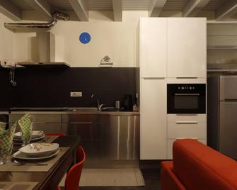 HOUSE 41, nuovo in borgo storico - Bérgamo - Cocina