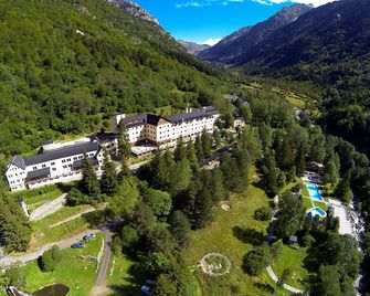 Hotel Caldas - Caldes de Boí - Außenansicht