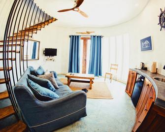 El Sitio de Playa Venao - Las Escobas del Venado - Sala de estar