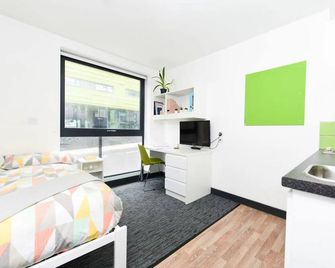Studios and Ensuites at St James Point in Newcastle - Newcastle upon Tyne