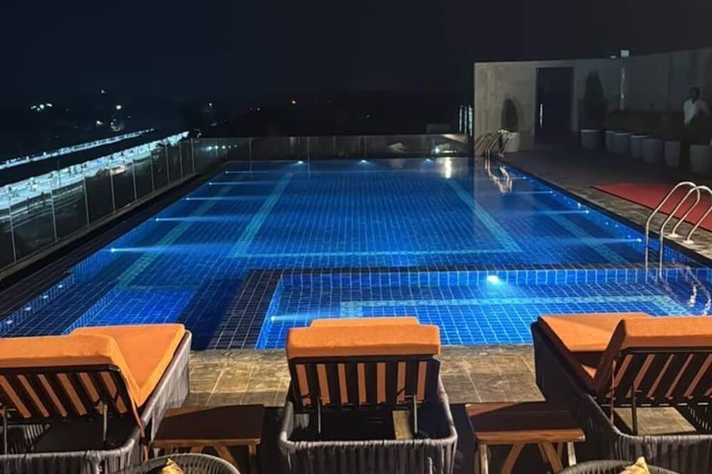 Le Roi Digha - Digha - Pool