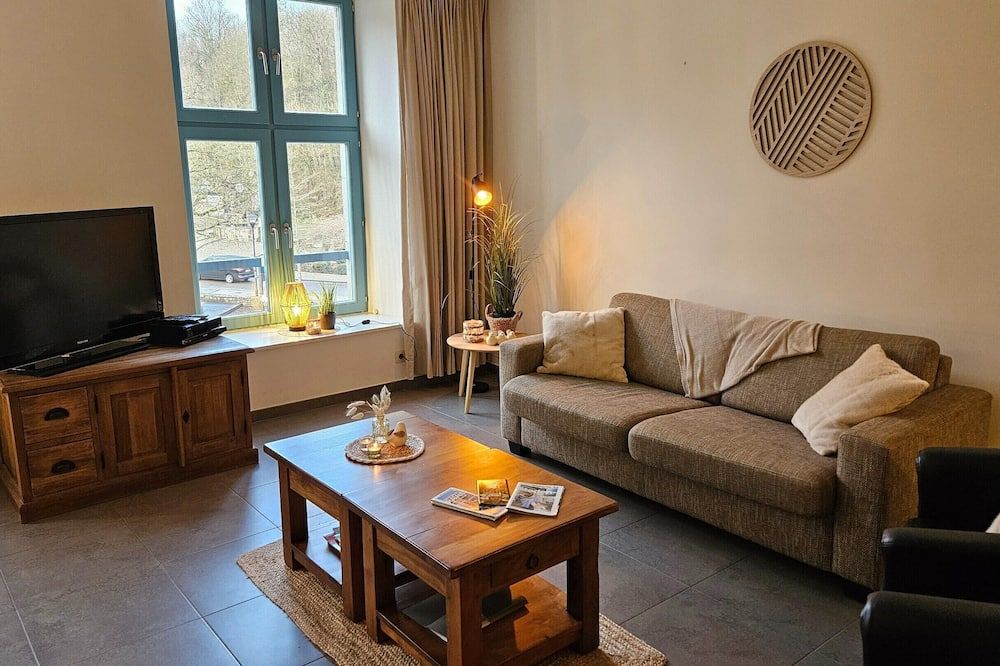 Apartment in the Heart of Durbuy - Durbuy - Huiskamer
