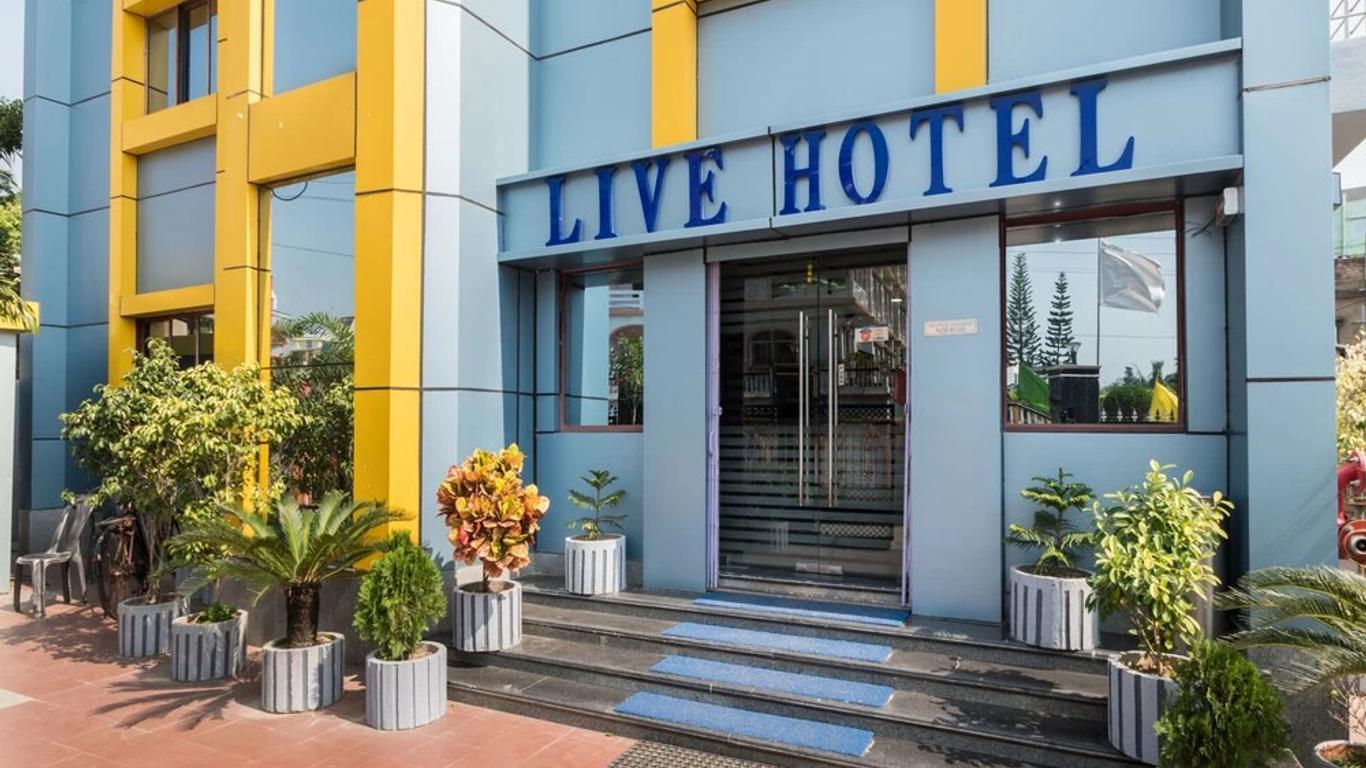 OYO 10398 Hotel Parijayee
