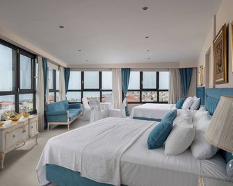 Light Blue Hotel - Nea Kallikratia - Bedroom