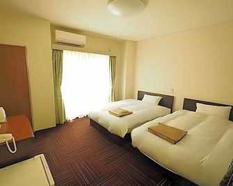 Business Hotel Urbanty Nishikujo - Osaka - Quarto