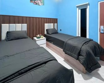 Griya Prashasta Mitra RedDoorz - Kediri