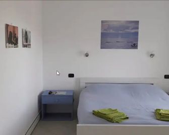 B&b Casa Kara - Dolceacqua - Bedroom