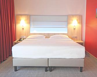 Park Inn by Radisson Linz - Linz - Bedroom