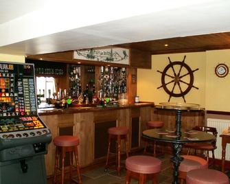 The Sloop Inn - Monmouth - Bar
