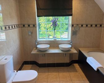 Hunters Rest Inn - Bristol