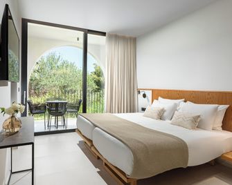 Caravia Beach Hotel & Bungalows - קוס - חדר שינה