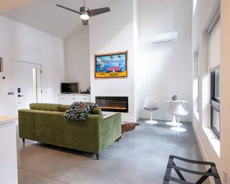 Dwell477 - Cookeville - Stue