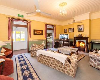 Auckland Hill Bed & Breakfast - Gladstone - Sala de estar