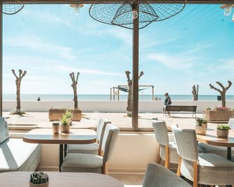 Hôtel Le Rivage vue sur mer - Châtelaillon-plage - Châtelaillon-Plage - Restaurant