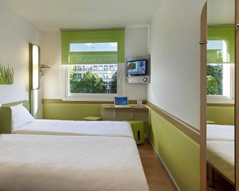 ibis budget Warszawa West Station - Varsovia