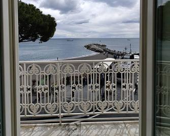 Hotel Residence - Amalfi - Balcony