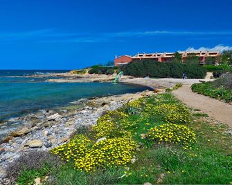 Hotel Es Blau Des Nord - Artà