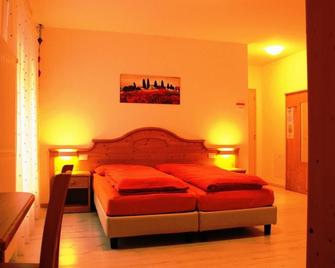 Agriturismo La Decima - Trento - Bedroom