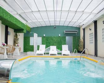 Ker Recoleta Hotel - Buenos Aires - Pool