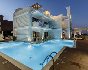Diverso Platamon, Luxury Hotel & Spa - Platamon - Pool