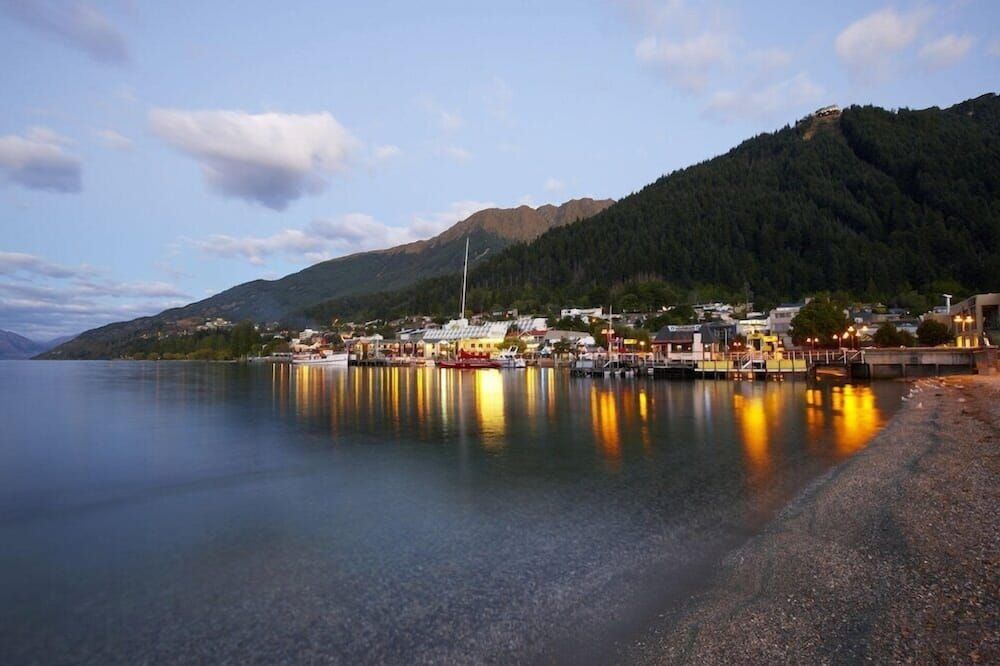 Queenstown House Bed & Breakfast and Apartments - קווינסטאון