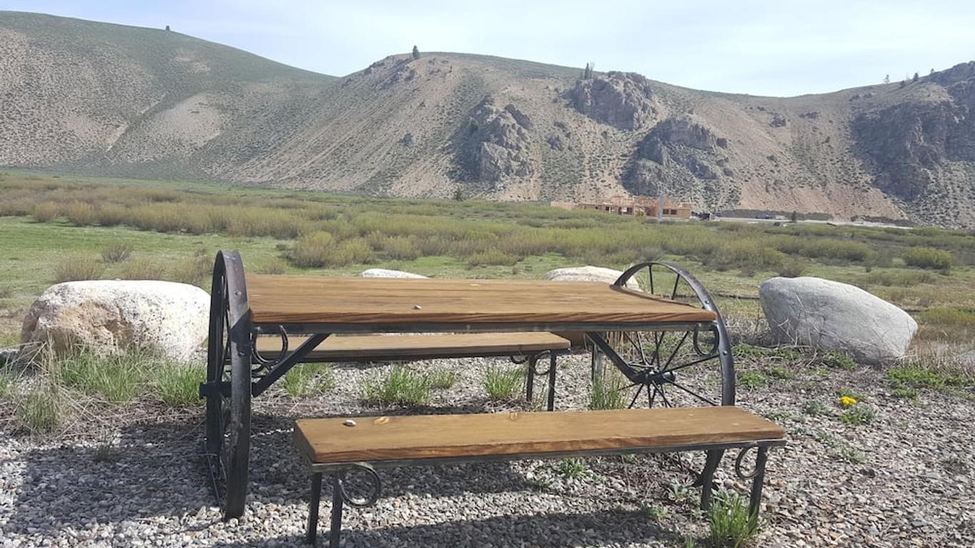 Valley Creek Lodge