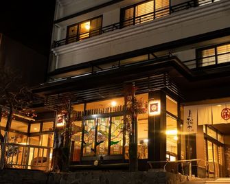 Uematsuya - Ueda - Gebouw