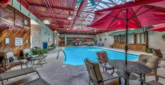 Plaza Resort Club - Reno - Pool