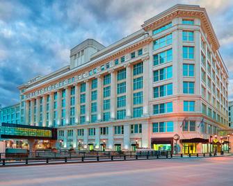 Residence Inn Milwaukee Downtown - Milwaukee - Building