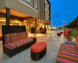 Home2 Suites by Hilton East Hanover - East Hanover - Building