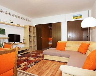 Apartment Walter by Interhome - Bad Hofgastein - Wohnzimmer