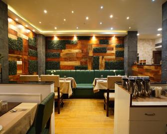 Hotel Park Square Purnea - Purnea - Restaurant