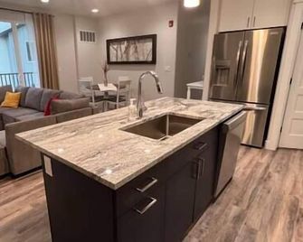 Aspen Heart Suite - Castle Rock Condos - Richfield - Keuken