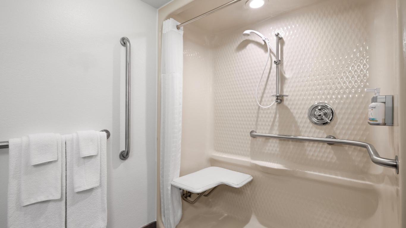 Hotel Del Valle - Austin SE by IHG