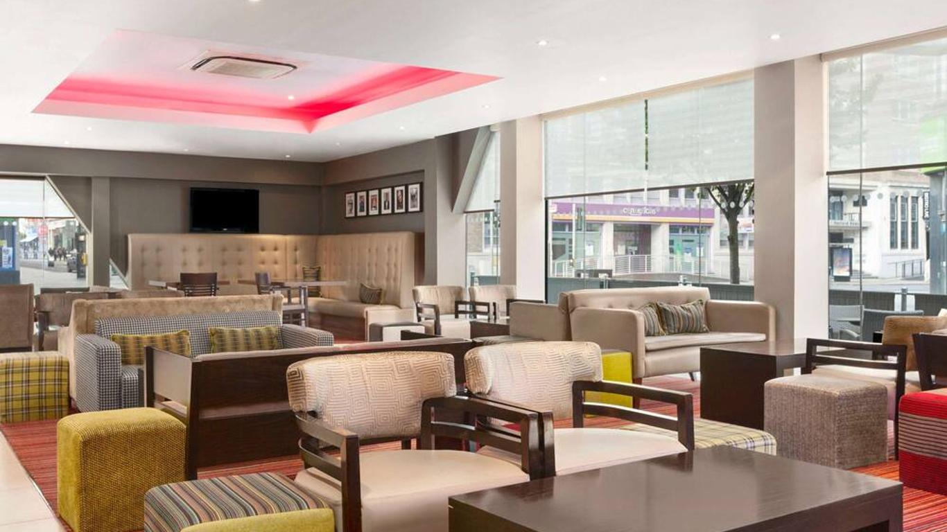 Ramada Encore by Wyndham Leicester City Centre