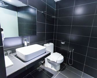Hotel 99 - Bandar Botanik Klang - Klang - Bad