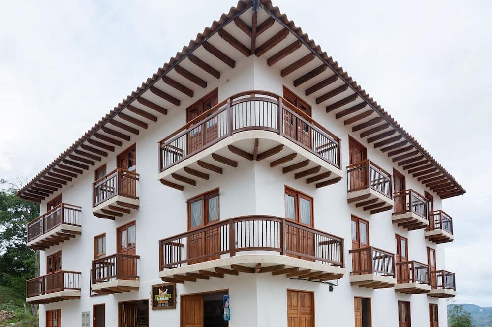 Hotel Madre Laura - Jericó - Edificio