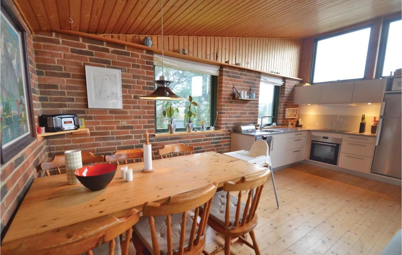 Three-Bedroom Holiday Home In Struer – Struer