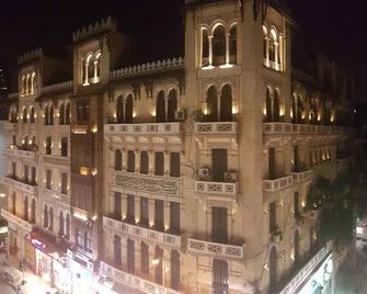 Berlin Hotel - קהיר - בניין