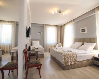 Kenari Hotel - Tbilisi - Slaapkamer