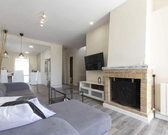 Holiday Home Aeris by Interhome - Cunit - Living room